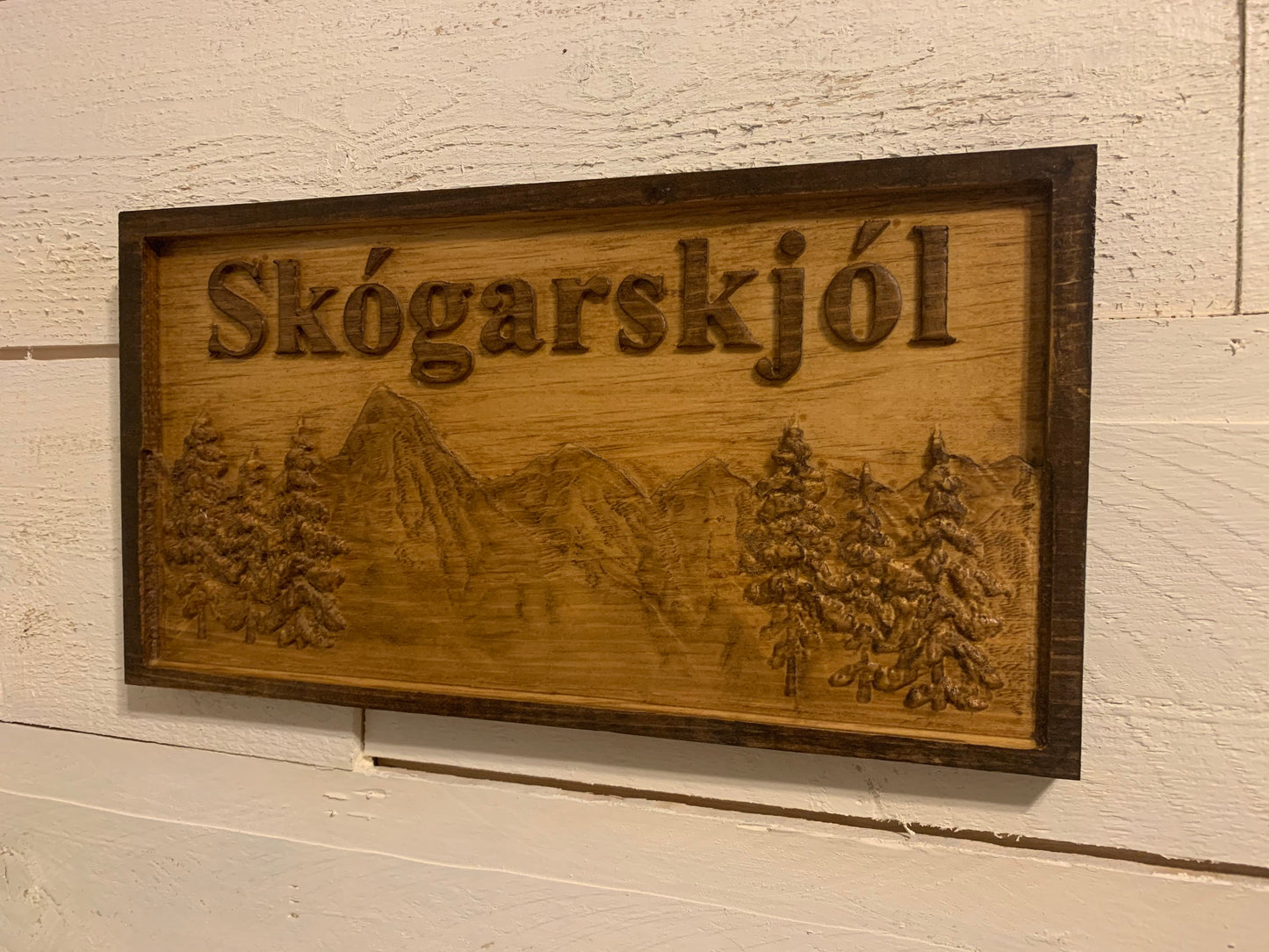 Cabin Sign, Mountains, Cabin Decor, Cabin Signs, Mountain Life, Wood Sign, Hunting Cabin, Log Cabin, Country Decor, Country Sign